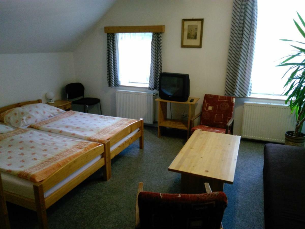 Penzion Kneifel, s.r.o. Horní Maršov Esterno foto